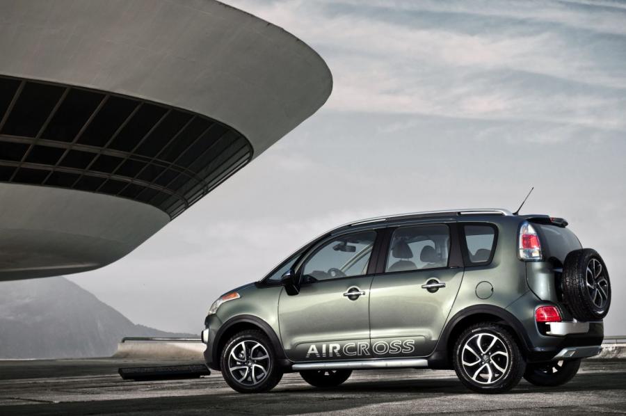  Citroen Aircross 2011 года  (фото 37 из 58)